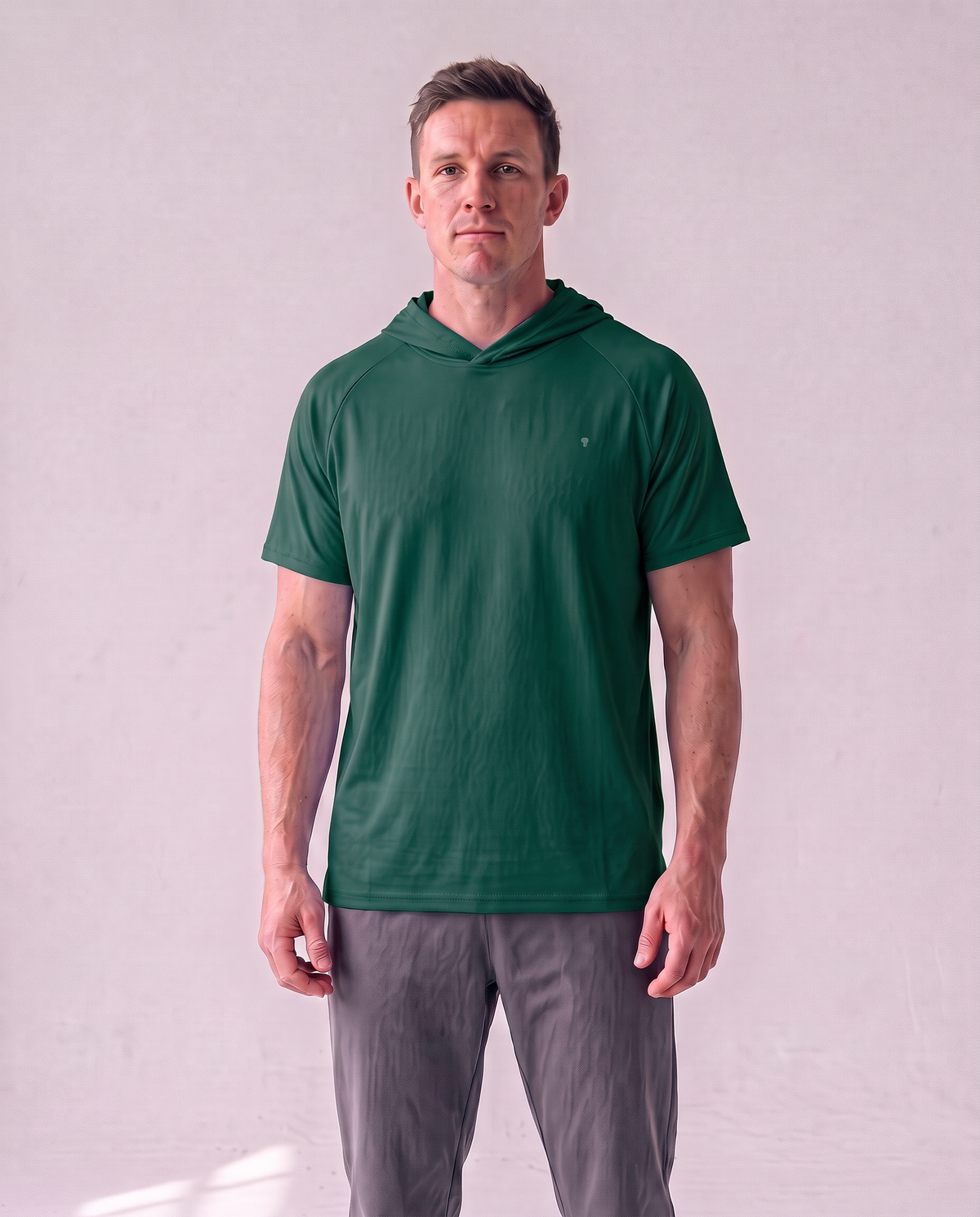 Polocom Plus Pace Short-Sleeve Hooded Tee - Turquoise Green - worn front with small silver emblem [9032]