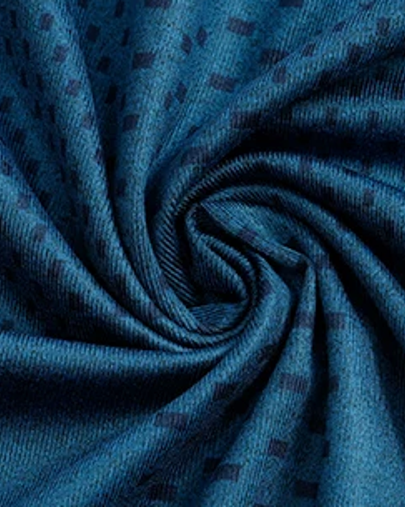 Contour Textured Training Hoodie patterned fabric detail