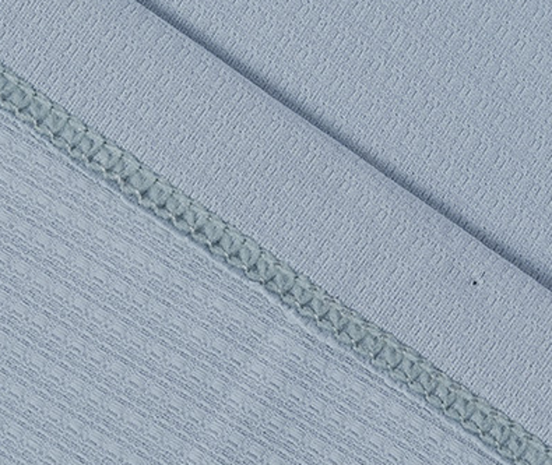 Flow Lightweight Long Sleeve Tee hem stitching detail