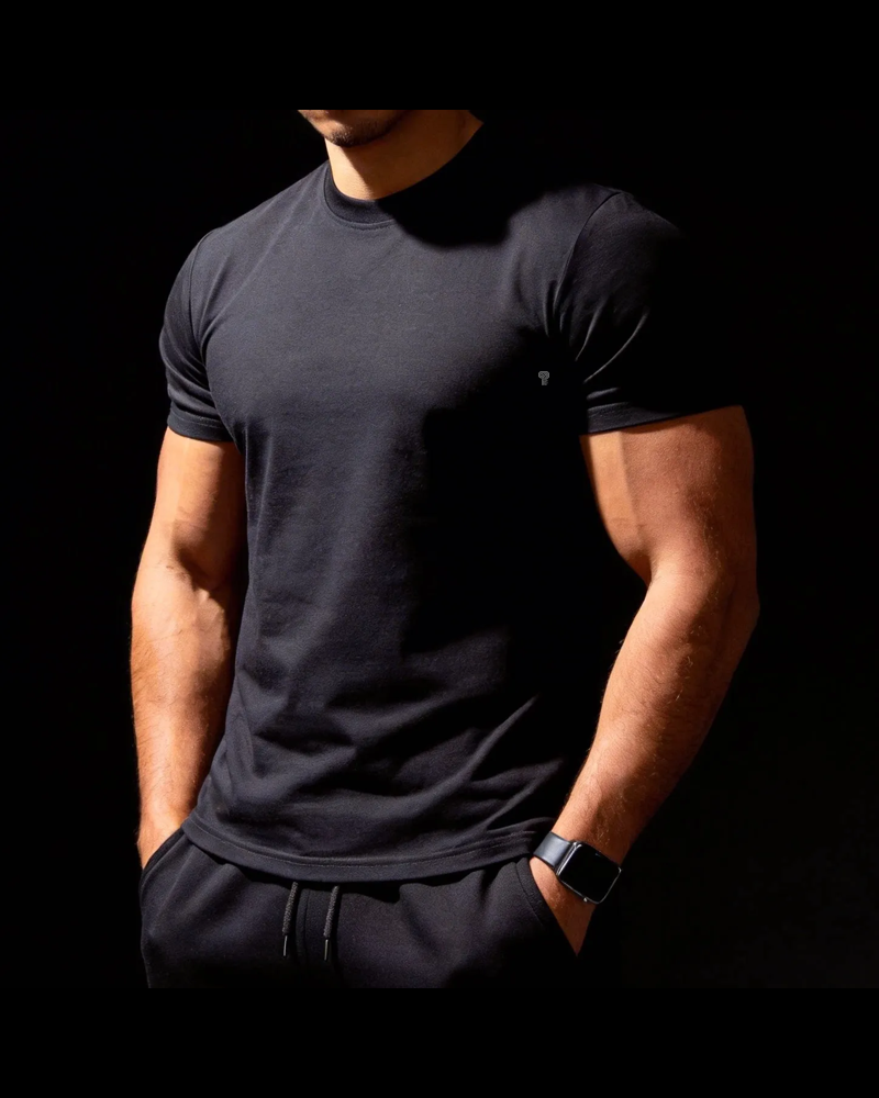 Polocom Plus Form Cotton Stretch Tee in Black, model front view