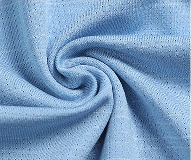 Horizon Gradient Training Tee stretch knit detail