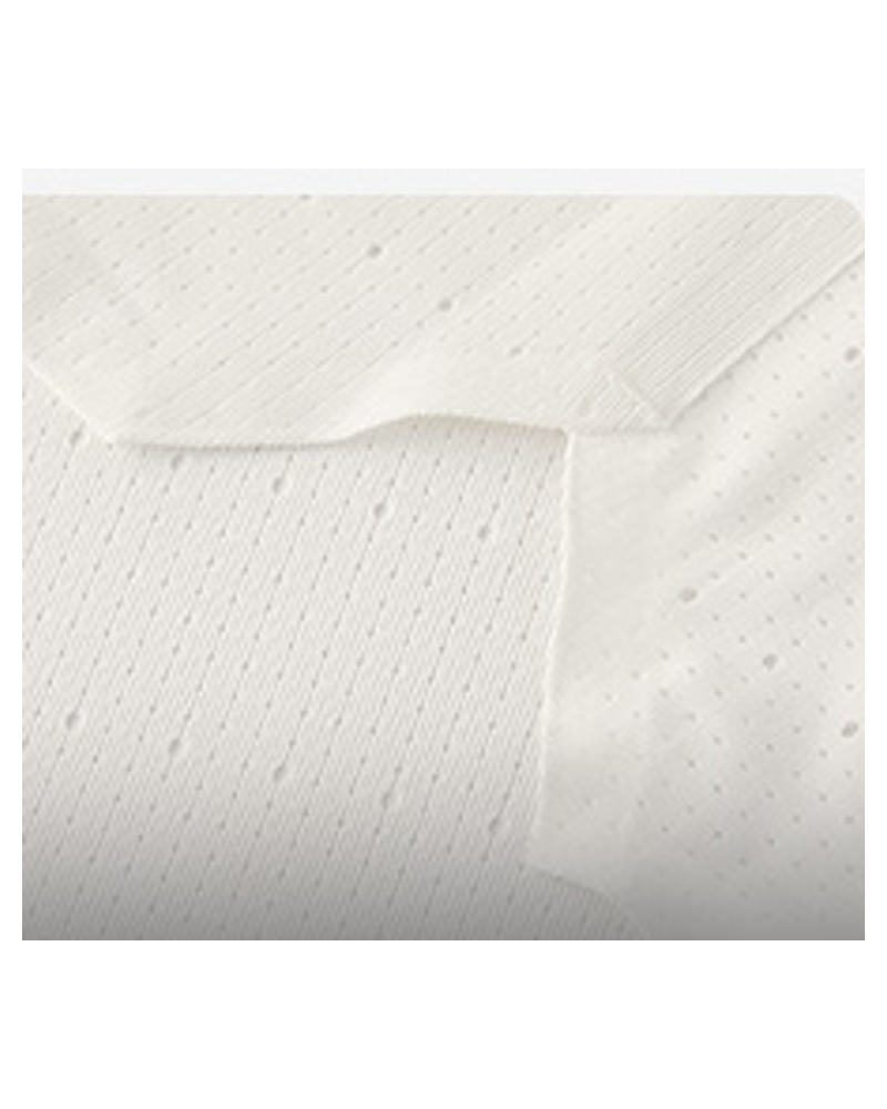 Polocom Plus Aero Lite Training Tee — Perforated fabric edge detail
