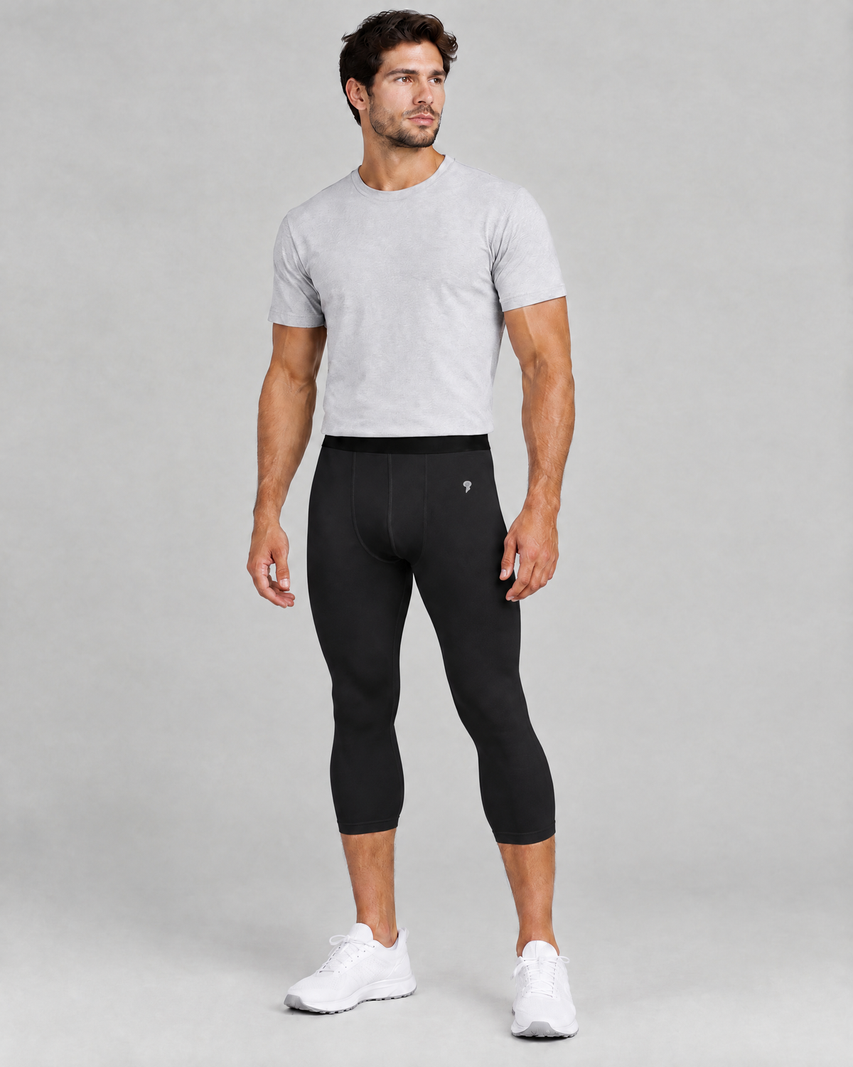 Form Cropped Training Tights | Black | Front view