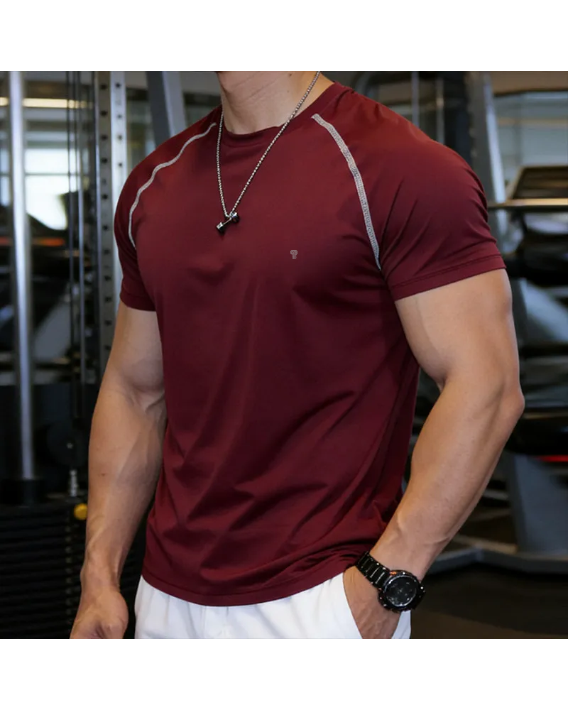 Polocom Plus Trace Nylon Training Tee in Angolan Red, model view