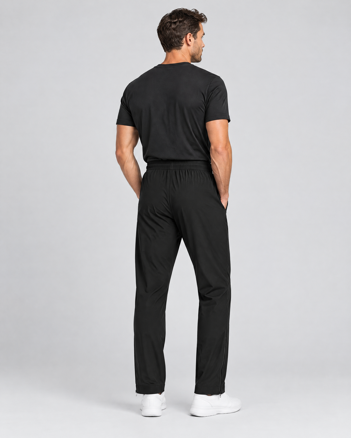 Trail Ankle-Zip Training Pants | Black | Back view