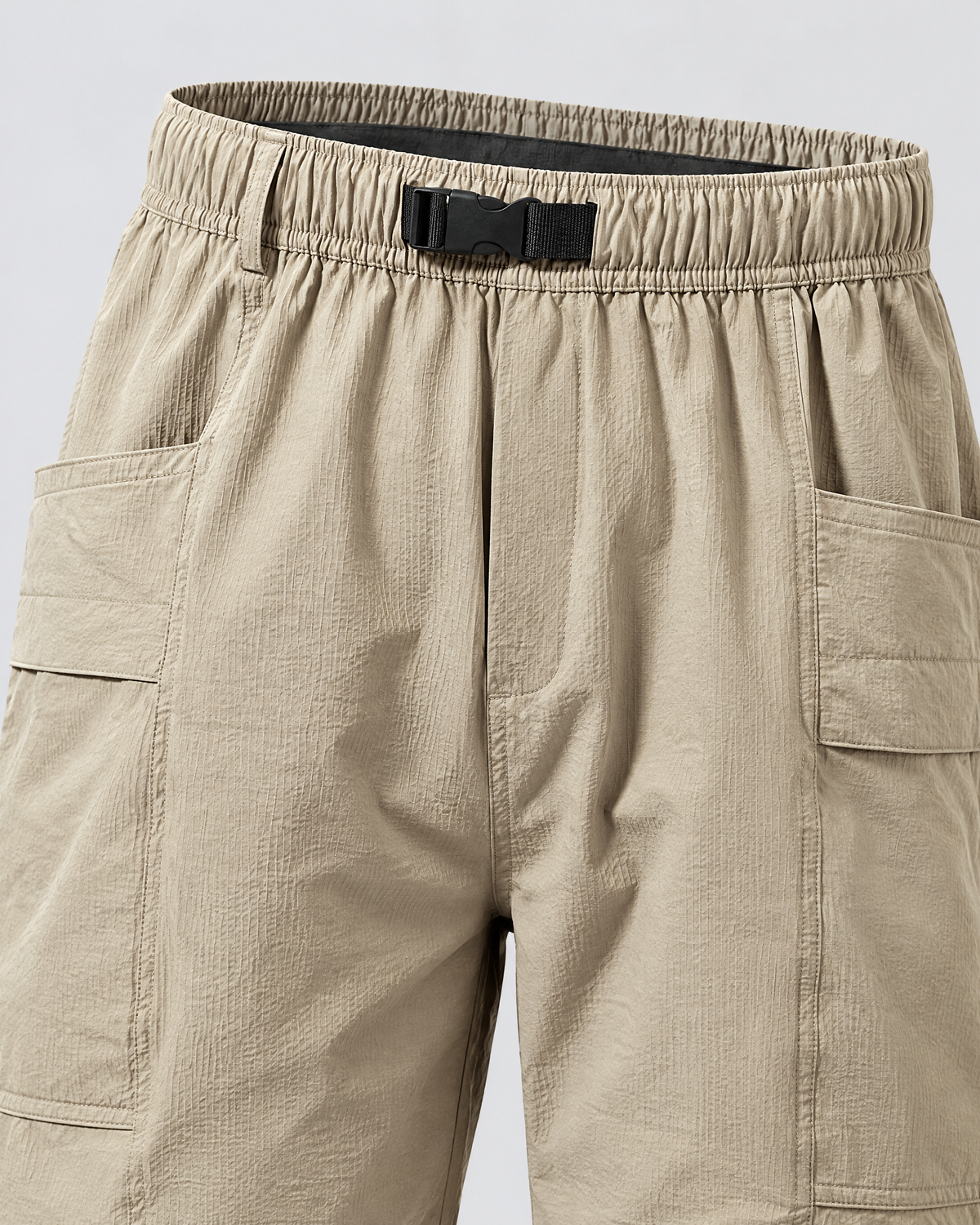 Trail Buckle-Belt Cargo Shorts | Khaki | Detail view