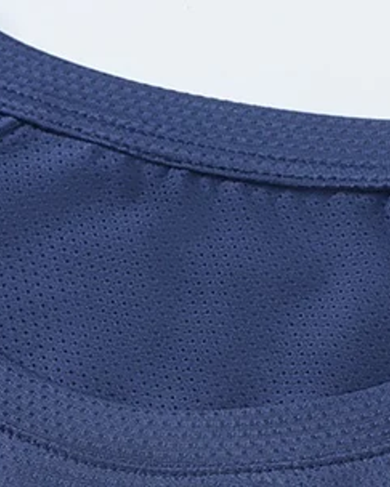 Spectrum Stretch Training Tee crew neckline detail