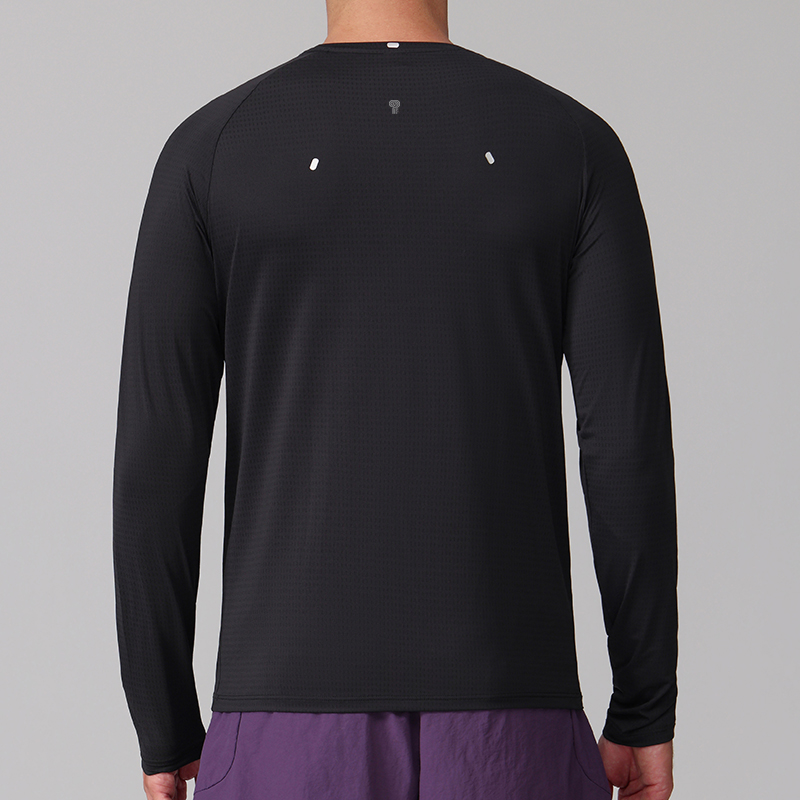 Vector Running Tee in Black, back view with reflective accents
